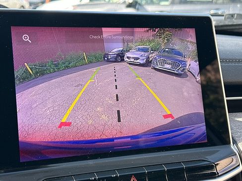 Used 2023 Jeep Compass Latitude w/ Convenience Group image 17