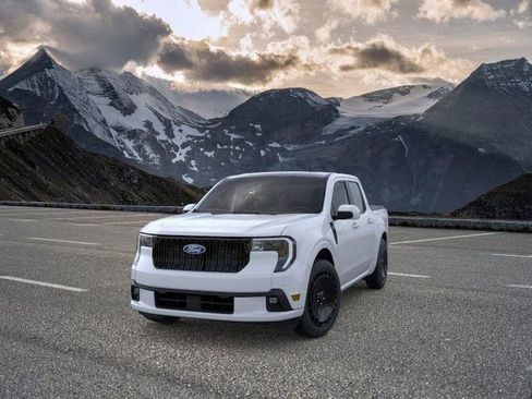 New 2026 Ford Maverick Lobo AWD/4WD image 2