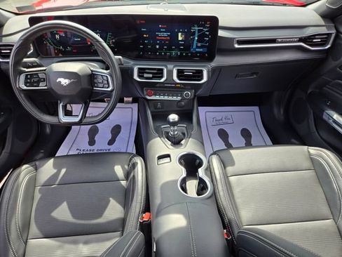 Used 2025 Ford Mustang GT Premium RWD image 19