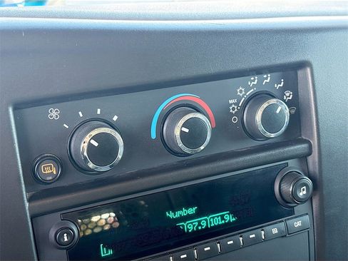 Used 2024 Chevrolet Express 3500 w/ Driver Convenience Package image 15