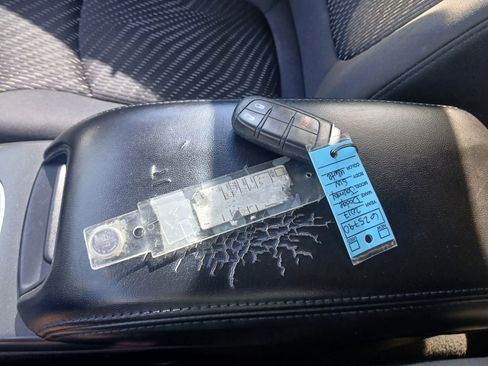 Used 2017 Dodge Journey Crossroad image 9