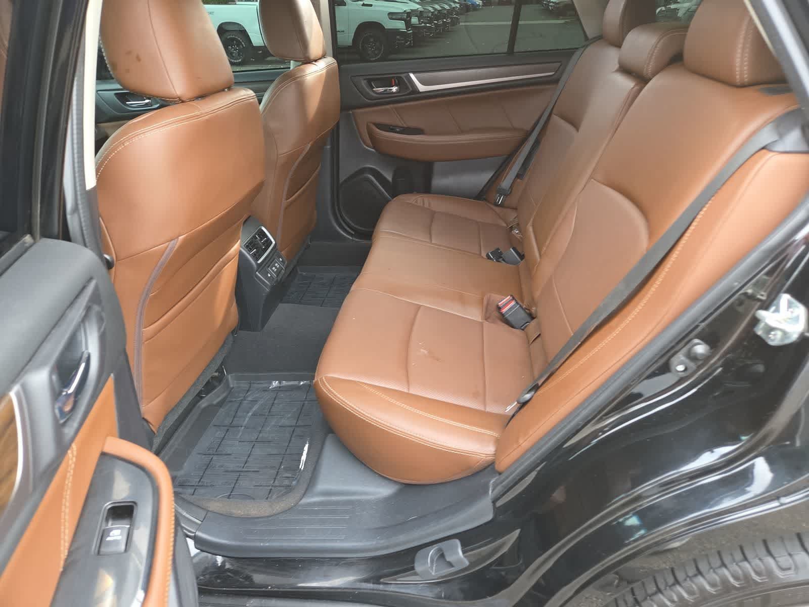 Used 2019 Subaru Outback 3.6R Touring w/ Popular Package #3A AWD/4WD image 21