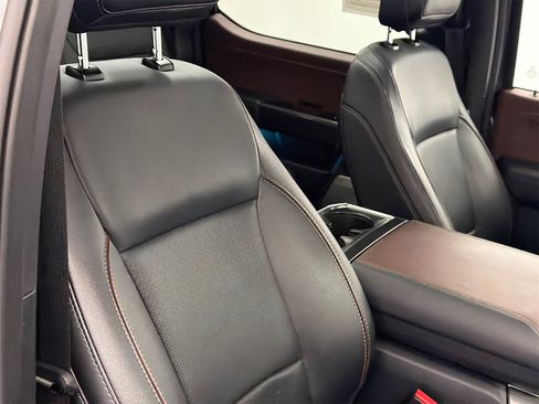 Used 2023 Ford F150 Lariat w/ Equipment Group 502A High image 11