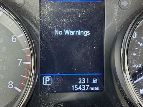 Used 2022 Nissan Rogue Sport SL FWD image 19