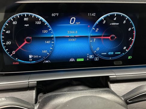 Certified 2023 Mercedes-Benz GLS 450 4MATIC image 32