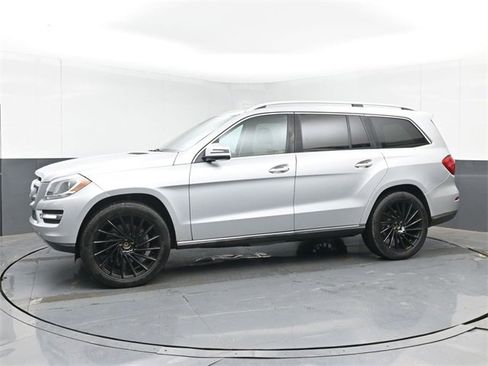 Used 2013 Mercedes-Benz GL 450 4MATIC image 6