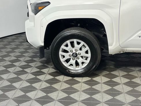 Used 2024 Toyota Tacoma SR5 image 11