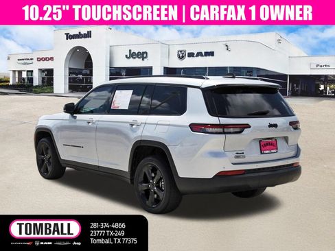 Used 2023 Jeep Grand Cherokee L Laredo AWD/4WD image 5