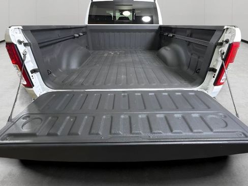 Used 2020 RAM 1500 Big Horn AWD/4WD image 28