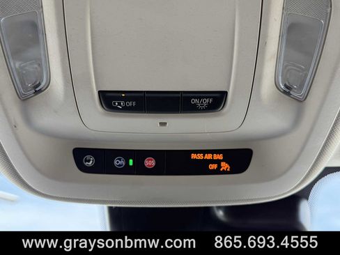 Used 2023 Buick Envision Essence image 23