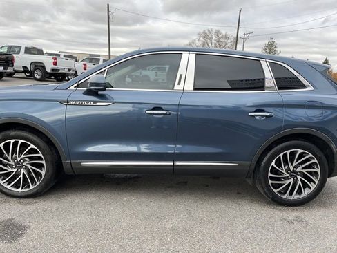 Used 2019 Lincoln Nautilus Reserve image 5