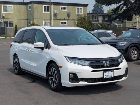 Used 2025 Honda Odyssey EX-L image 7
