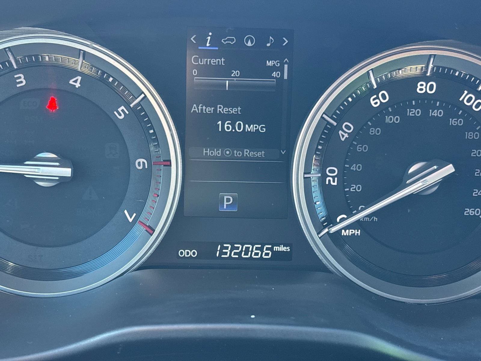 Used 2017 Toyota Land Cruiser AWD/4WD image 18
