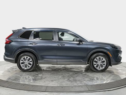 Used 2025 Honda CR-V LX image 8