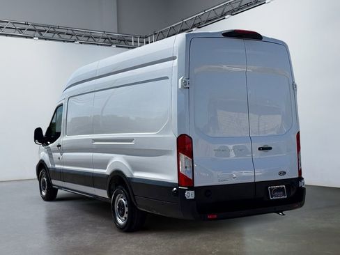 Used 2024 Ford Transit 250 148 High Roof Extended w/ Load Area Protection Package RWD image 7
