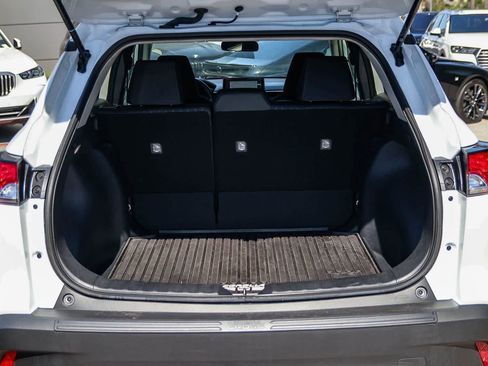 Used 2024 Toyota Corolla Cross LE image 26