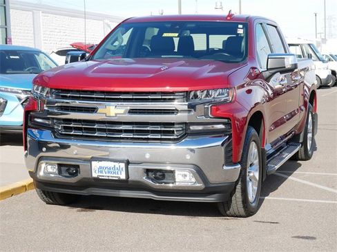 Used 2022 Chevrolet Silverado 1500 LTZ w/ LTZ Premium Package image 3