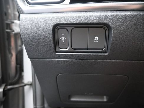 Certified 2026 Kia Sorento S AWD/4WD image 36