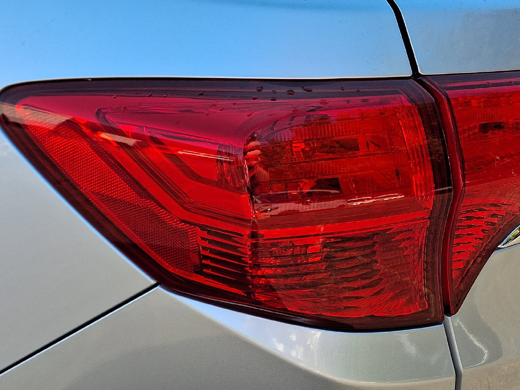 Used 2015 Acura RDX w/ Technology Package AWD/4WD image 10