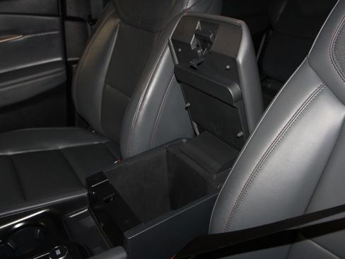 Used 2025 Ford Explorer Active w/ Active Comfort Package image 20