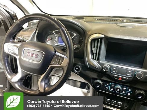 Used 2019 GMC Terrain SLT w/ Preferred Package image 14