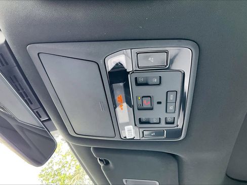 Used 2025 Lexus TX 350 AWD w/ Technology Package image 31