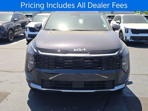 New 2026 Kia Sportage EX FWD image 8