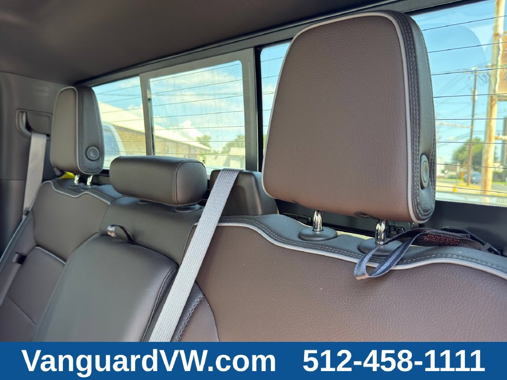 Used 2024 GMC Sierra 1500 Denali AWD/4WD image 30