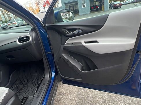 Used 2022 Chevrolet Equinox LT image 30