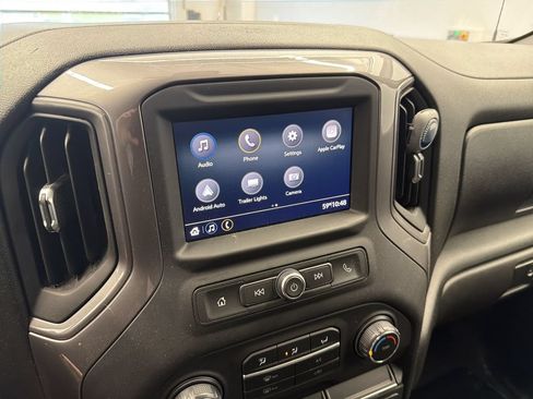 Used 2020 Chevrolet Silverado 1500 Custom Trail Boss w/ Custom Convenience Package AWD/4WD image 28