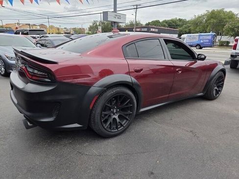 Used 2020 Dodge Charger R/T w/ Blacktop Package RWD image 17