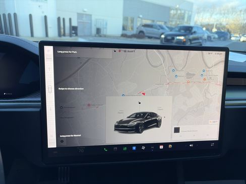 Used 2022 Tesla Model S Plaid image 29