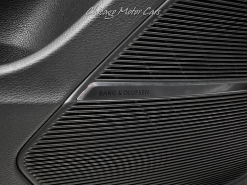 Used 2022 Audi Q8 Prestige w/ Prestige Package image 34