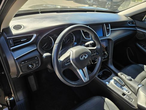 Used 2024 INFINITI QX50 Luxe AWD/4WD image 16