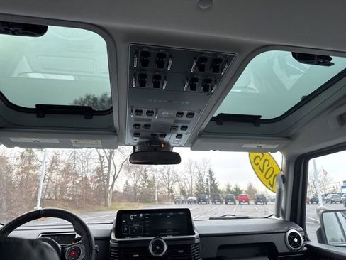 Used 2025 INEOS Grenadier image 24