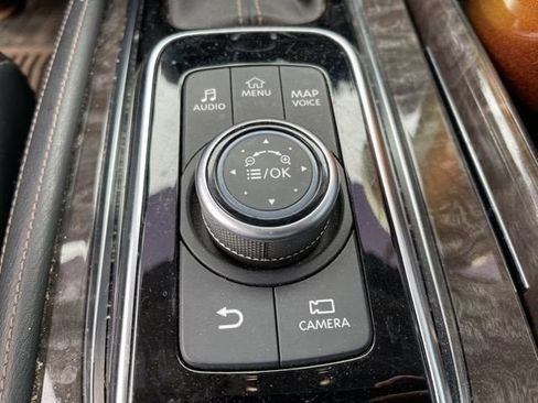 Used 2023 Nissan Armada Platinum w/ Captain's Chairs Package image 15