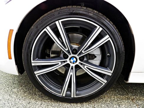 Used 2020 BMW 330i Sedan w/ Driving Assistance Package RWD image 18