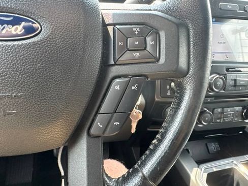 Used 2016 Ford F150 XLT w/ Equipment Group 302A Luxury AWD/4WD image 22
