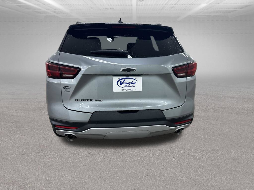 New 2026 Chevrolet Blazer LT w/ Midnight/Sport Edition AWD/4WD image 10