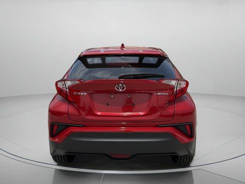 Used 2020 Toyota C-HR Limited FWD image 4