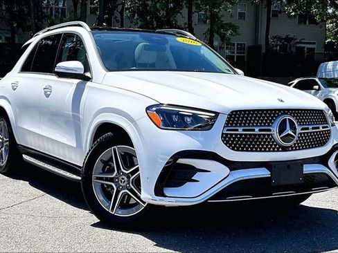 Used 2026 Mercedes-Benz GLE 450 4MATIC image 1