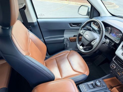 Certified 2022 Ford Maverick Lariat w/ Lariat Luxury Package AWD/4WD image 19