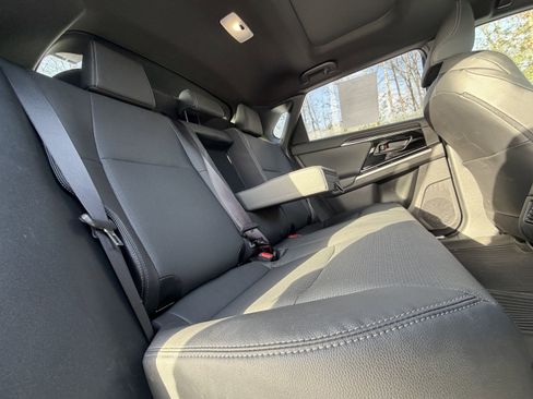 Used 2024 Subaru Solterra Touring w/ Touring Package image 34