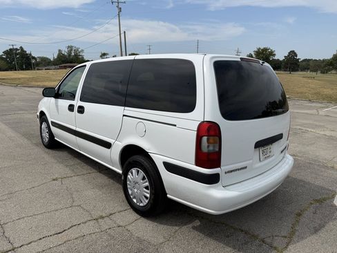 Used 2004 Chevrolet Venture Extended FWD image 6