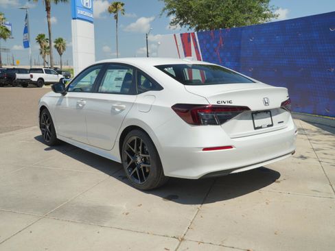 New 2026 Honda Civic FWD Hybrid Sedan image 9