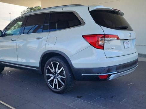 Used 2019 Honda Pilot Touring image 8