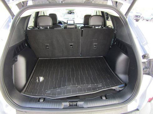 Used 2022 Ford Escape Titanium FWD image 20