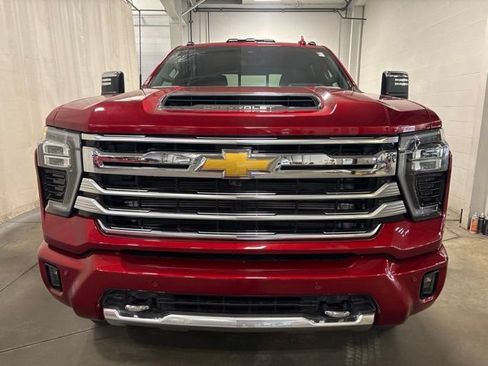 New 2026 Chevrolet Silverado 2500 High Country w/ High Country Premium Package AWD/4WD image 4