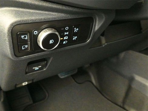 New 2025 Ford Bronco Badlands image 12