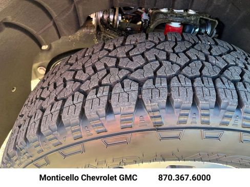 New 2026 Chevrolet Silverado 2500 Custom w/ Custom Value Package image 27